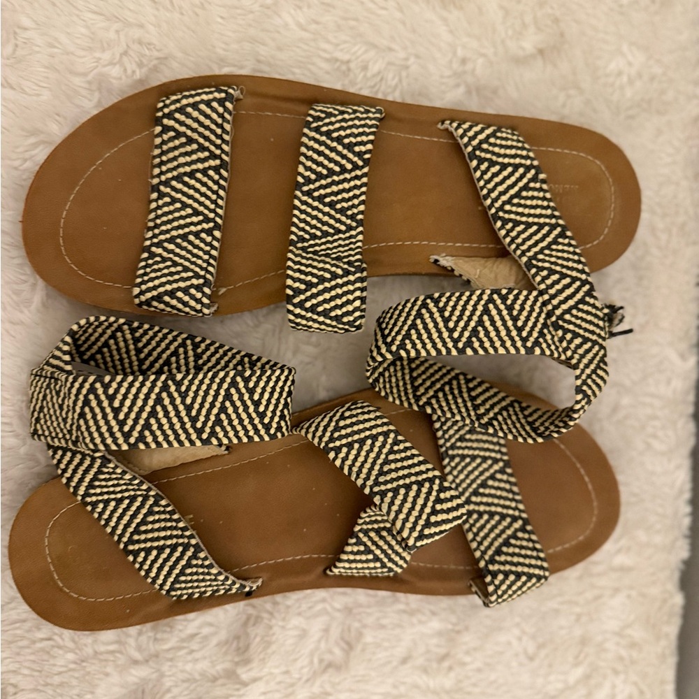 Stylish Tan and Black Women's Sandals